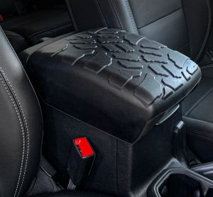 Boomerang Enterprises Tire Tread ArmPad Rest for 18+ Jeep Wrangler JL & 20+ Gladiator JT AP-JL-2018