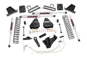 Rough Country 4.5 Inch Lift Kit W/O Overloads M1 For 08-10 Ford F-250/F-350 Super Duty 47840